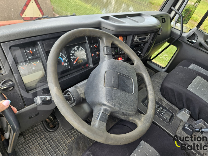 Камион сандучар Volvo FL615: слика 10 Камион сандучар Volvo FL615: слика 10