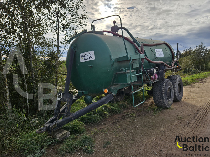 WATER transport trailer - Кипер приколка: слика 1 WATER transport trailer - Кипер приколка: слика 1