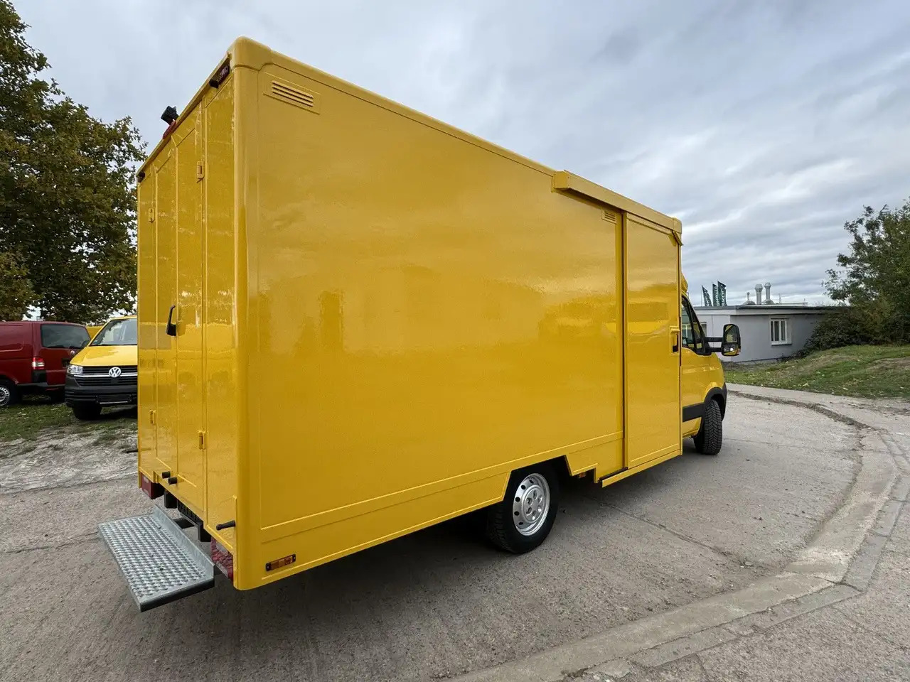 Iveco C30C/ FOODTRUCK/ Daily - Камион за продажба на добра: слика 4 Iveco C30C/ FOODTRUCK/ Daily - Камион за продажба на добра: слика 4