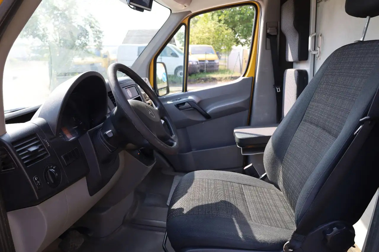 Mercedes-Benz Sprinter /Koffer/Regalsystem/ EU5/ 1. Hand - Автомобил: слика 3 Mercedes-Benz Sprinter /Koffer/Regalsystem/ EU5/ 1. Hand - Автомобил: слика 3