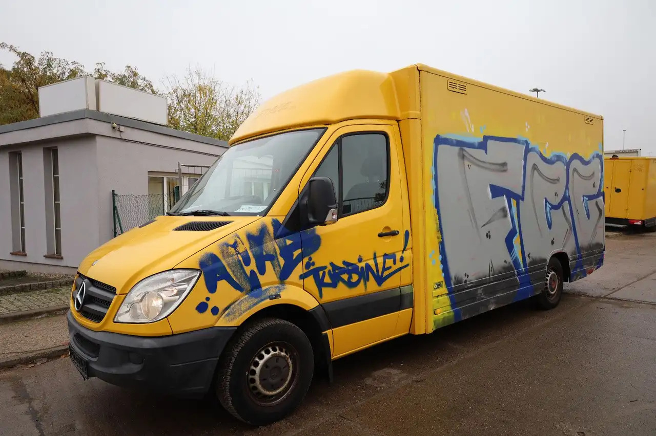 Mercedes-Benz Sprinter/ Koffer/Regalsystem - Комбе фургон: слика 2 Mercedes-Benz Sprinter/ Koffer/Regalsystem - Комбе фургон: слика 2