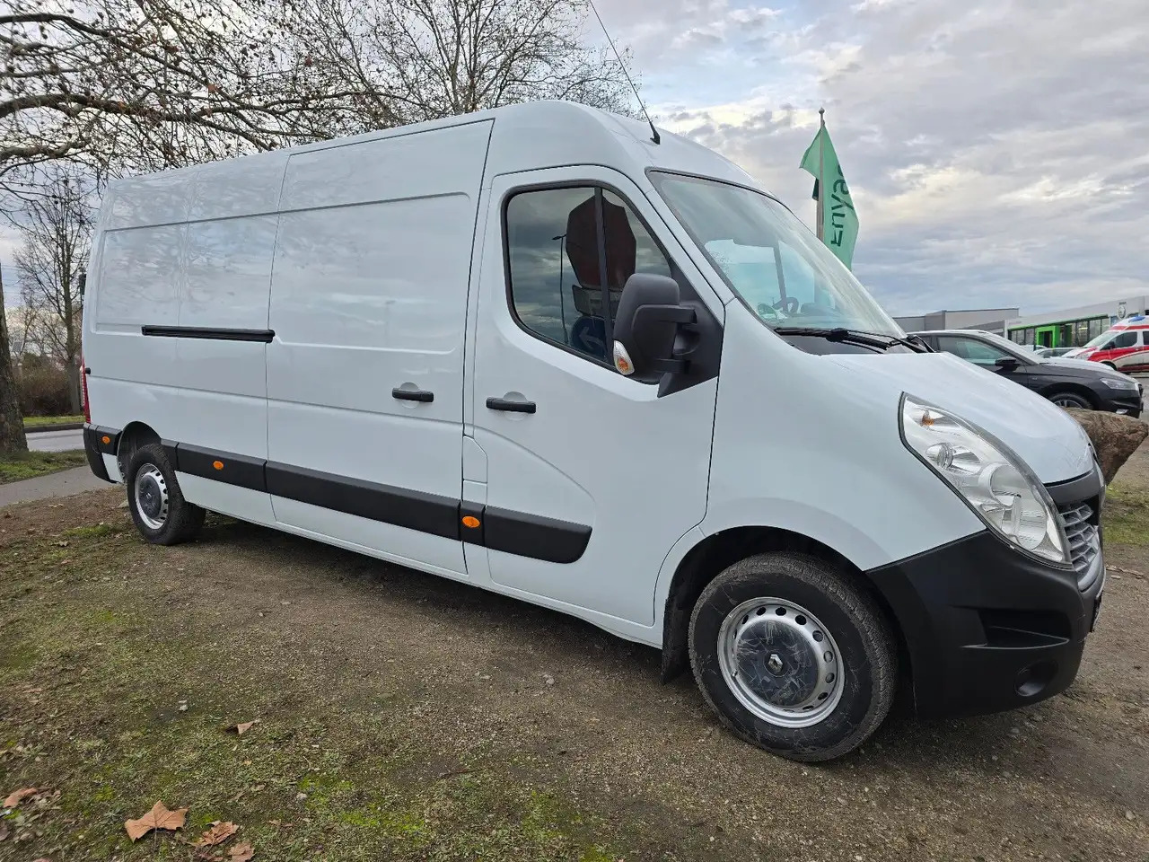 Renault Master Kasten/Scheckheft/1. Hand - Товарно комбе: слика 1 Renault Master Kasten/Scheckheft/1. Hand - Товарно комбе: слика 1