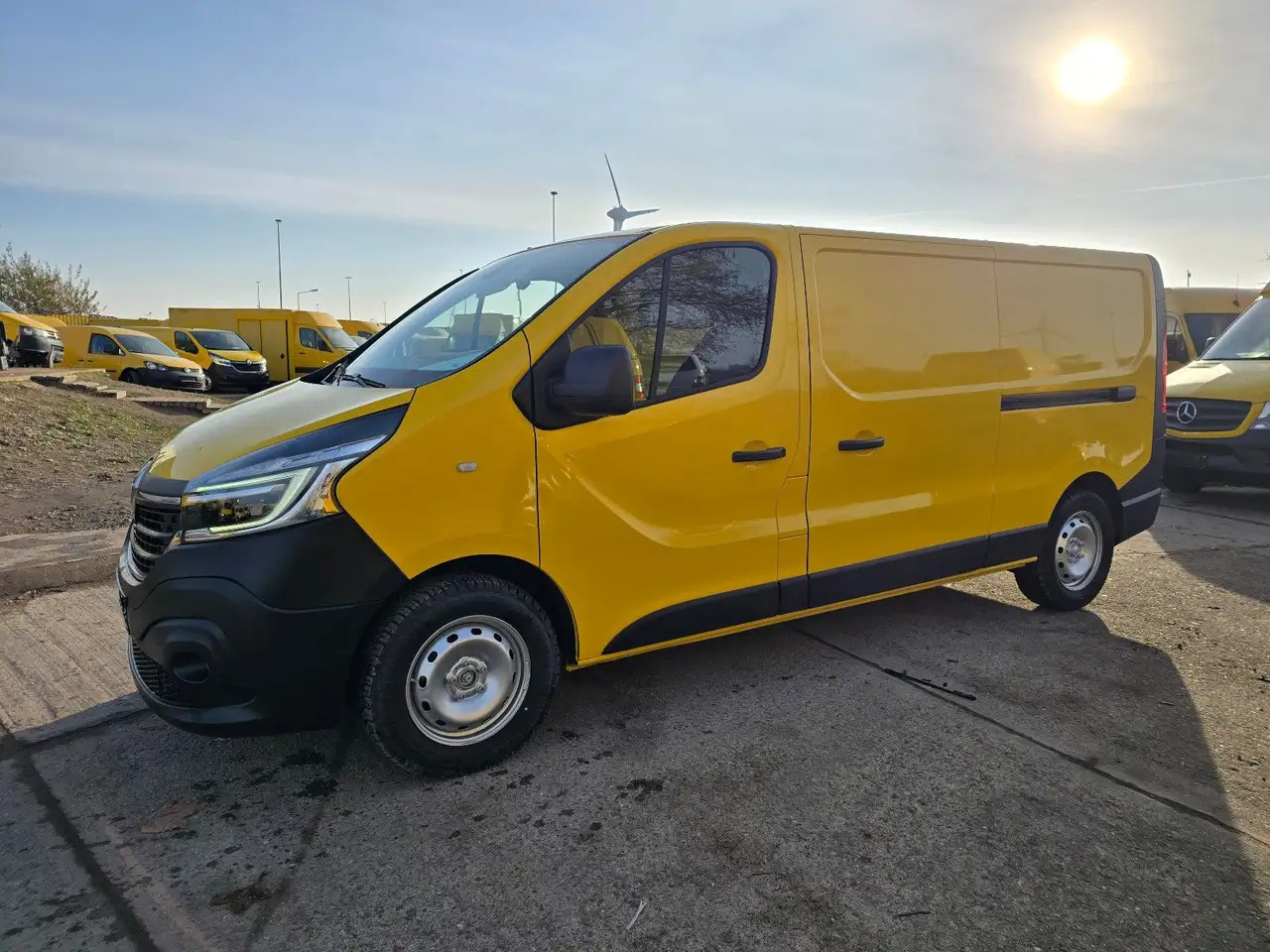 Renault Trafic Kasten/ L / 88kW - Товарно комбе: слика 2 Renault Trafic Kasten/ L / 88kW - Товарно комбе: слика 2