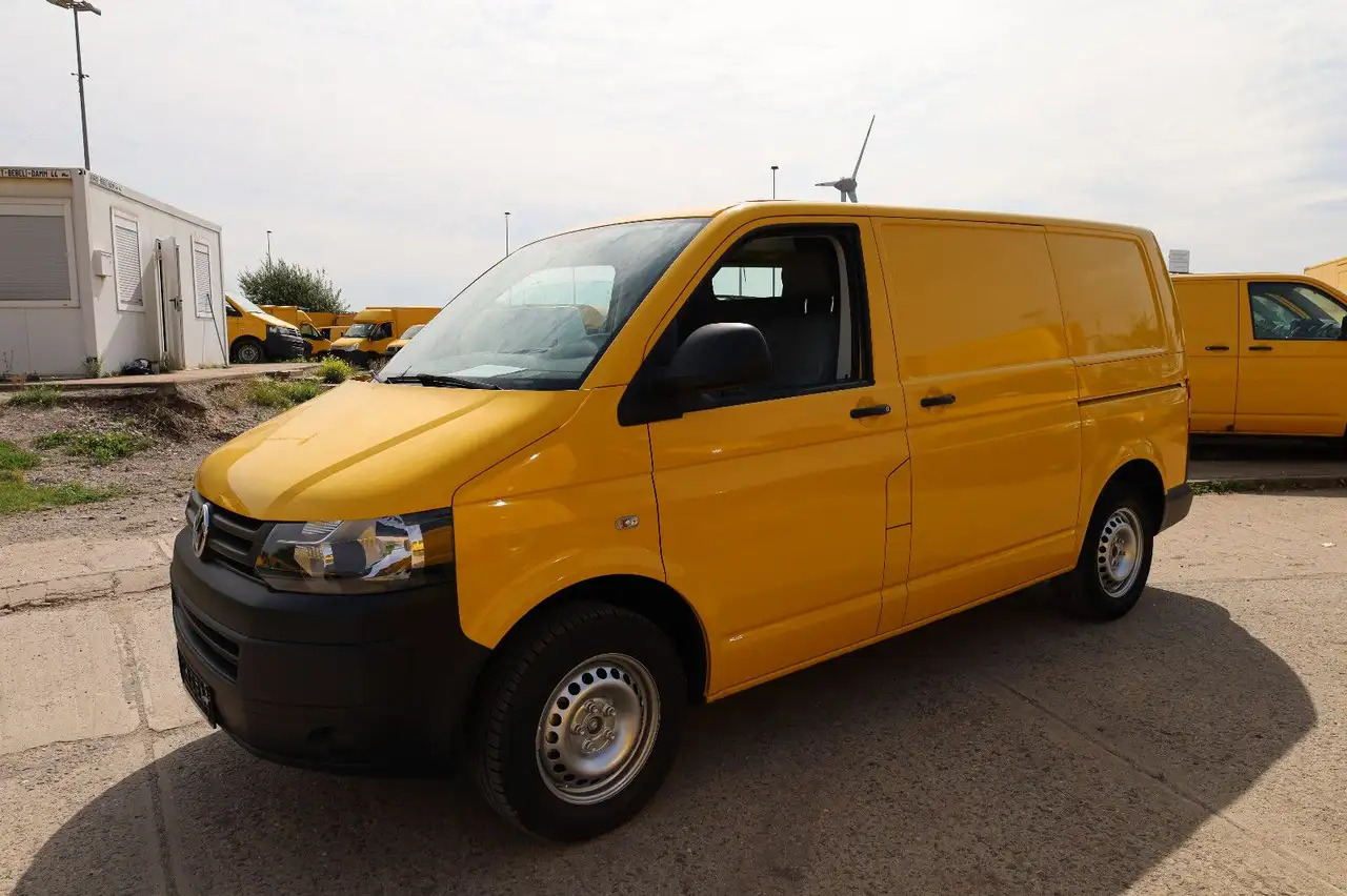 Volkswagen T5 Transporter/ 2.0 TDI/EU5/1.Hand - Товарно комбе: слика 2 Volkswagen T5 Transporter/ 2.0 TDI/EU5/1.Hand - Товарно комбе: слика 2