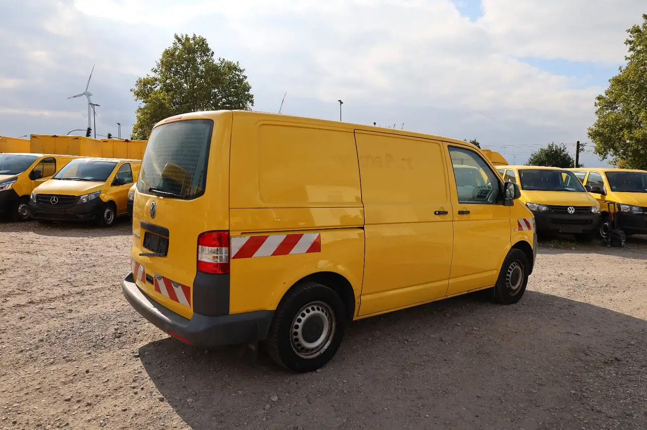 Volkswagen T5 Transporter/ 2.0 TDI/EU5/Werkstattfahrzeug - Товарно комбе, Комунално/ Специјално возило: слика 4 Volkswagen T5 Transporter/ 2.0 TDI/EU5/Werkstattfahrzeug - Товарно комбе, Комунално/ Специјално возило: слика 4