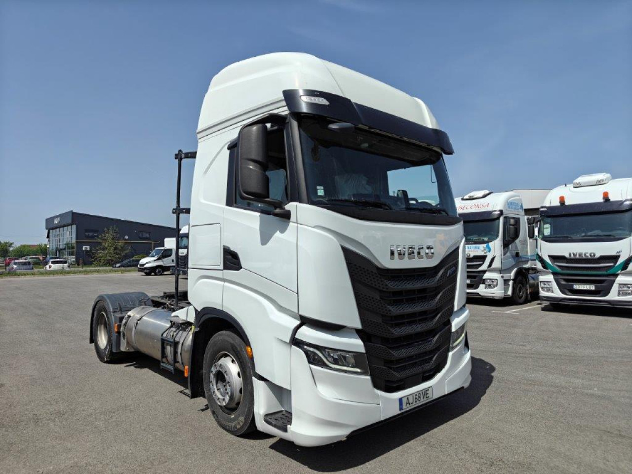 IVECO Stralis AS440S46T/P2LNG Euro6 Intarder Klima - Камион влекач: слика 1 IVECO Stralis AS440S46T/P2LNG Euro6 Intarder Klima - Камион влекач: слика 1