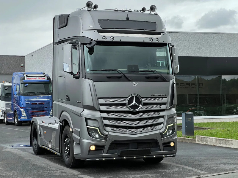 Mercedes-Benz Actros 1863 GIGASPACE*ACTROS L 1863*Full OPTIONS* - Камион влекач: слика 2 Mercedes-Benz Actros 1863 GIGASPACE*ACTROS L 1863*Full OPTIONS* - Камион влекач: слика 2