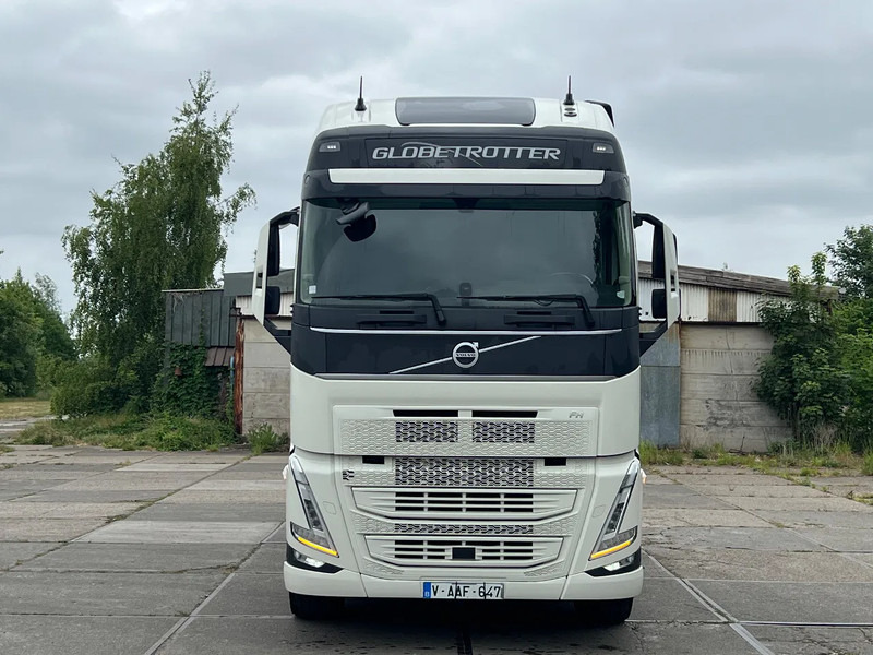 Volvo FH 500 2022***516000km***Park cool***FH500 XL*** - Камион влекач: слика 4 Volvo FH 500 2022***516000km***Park cool***FH500 XL*** - Камион влекач: слика 4
