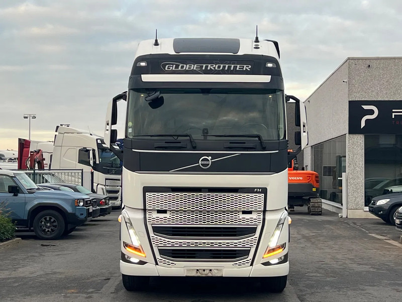Volvo FH 500 XL CABINE**Prod 2022*FH 500 XL full colour* - Камион влекач: слика 2 Volvo FH 500 XL CABINE**Prod 2022*FH 500 XL full colour* - Камион влекач: слика 2