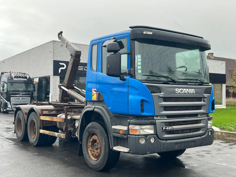 Scania P420 Belgian truck**205.000km**Retarder full steel** - Камион со кука за подигање: слика 1 Scania P420 Belgian truck**205.000km**Retarder full steel** - Камион со кука за подигање: слика 1