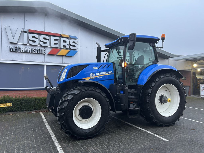 New Holland New Holland T7.215S - Трактор: слика 1 New Holland New Holland T7.215S - Трактор: слика 1