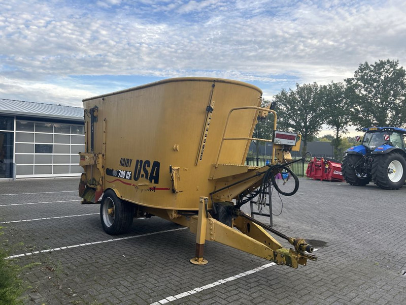 Peecon Peecon USA 700 CF mengwagen - Опрема за добиток: слика 5 Peecon Peecon USA 700 CF mengwagen - Опрема за добиток: слика 5