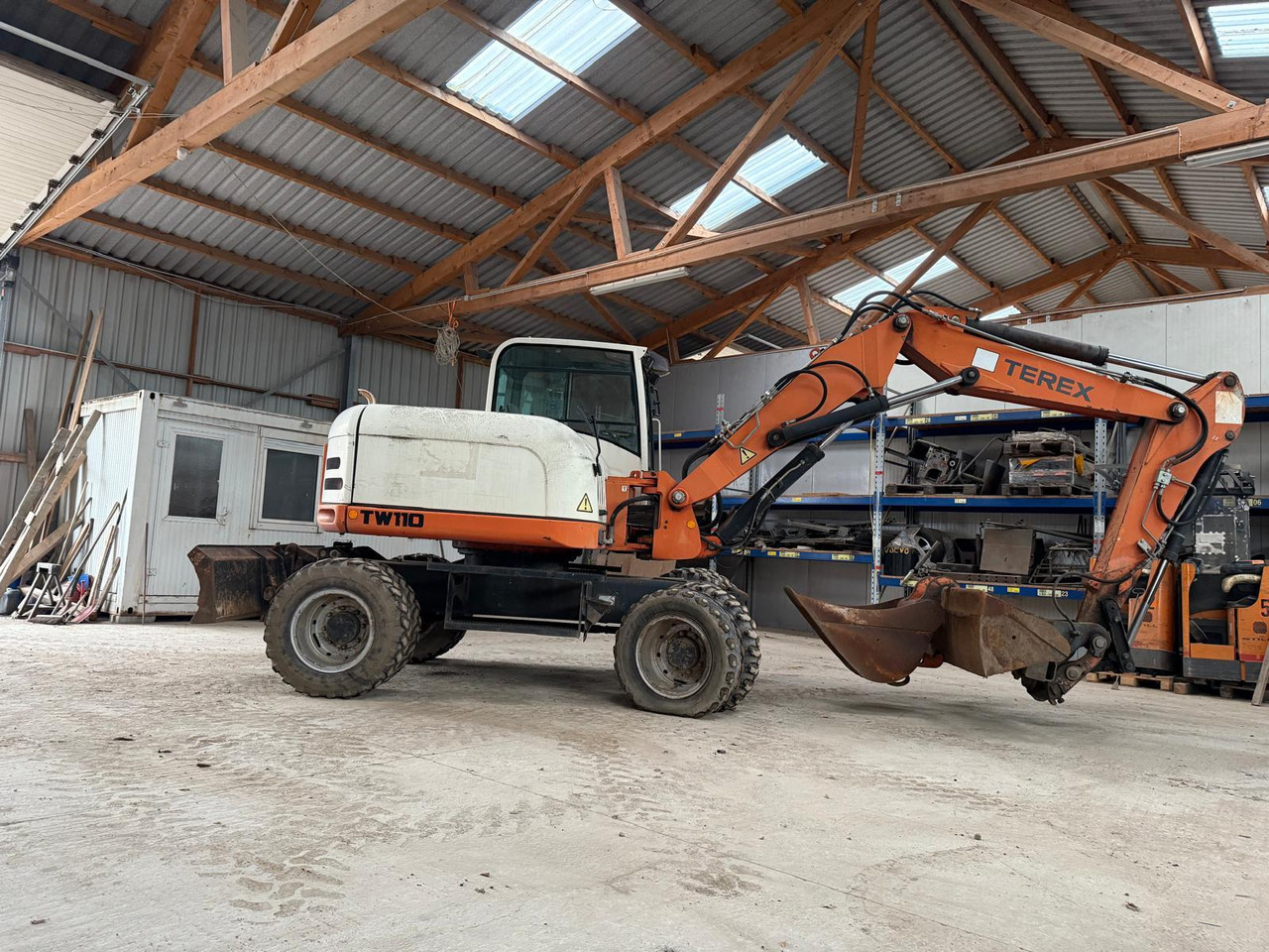 Terex TW 110 Mobil-Excavator - Багер на тркала: слика 2 Terex TW 110 Mobil-Excavator - Багер на тркала: слика 2