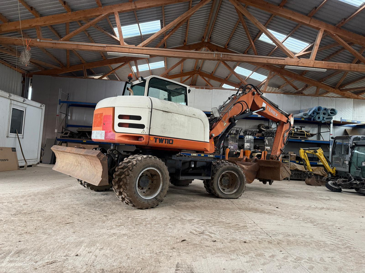 Terex TW 110 Mobil-Excavator - Багер на тркала: слика 1 Terex TW 110 Mobil-Excavator - Багер на тркала: слика 1