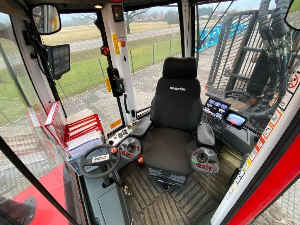 Пренесувач на стебла Komatsu 845: слика 12