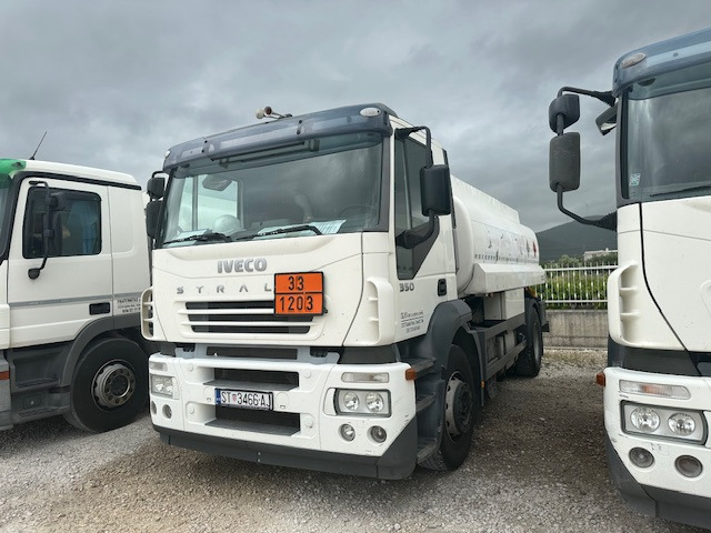 Камион со кабинска шасија IVECO STRALIS 190 S 35: слика 1