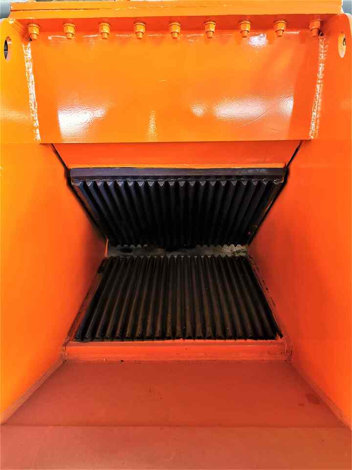 Нов Корпа за Багер AME Crusher Bucket (MCX 40): слика 16 Нов Корпа за Багер AME Crusher Bucket (MCX 40): слика 16