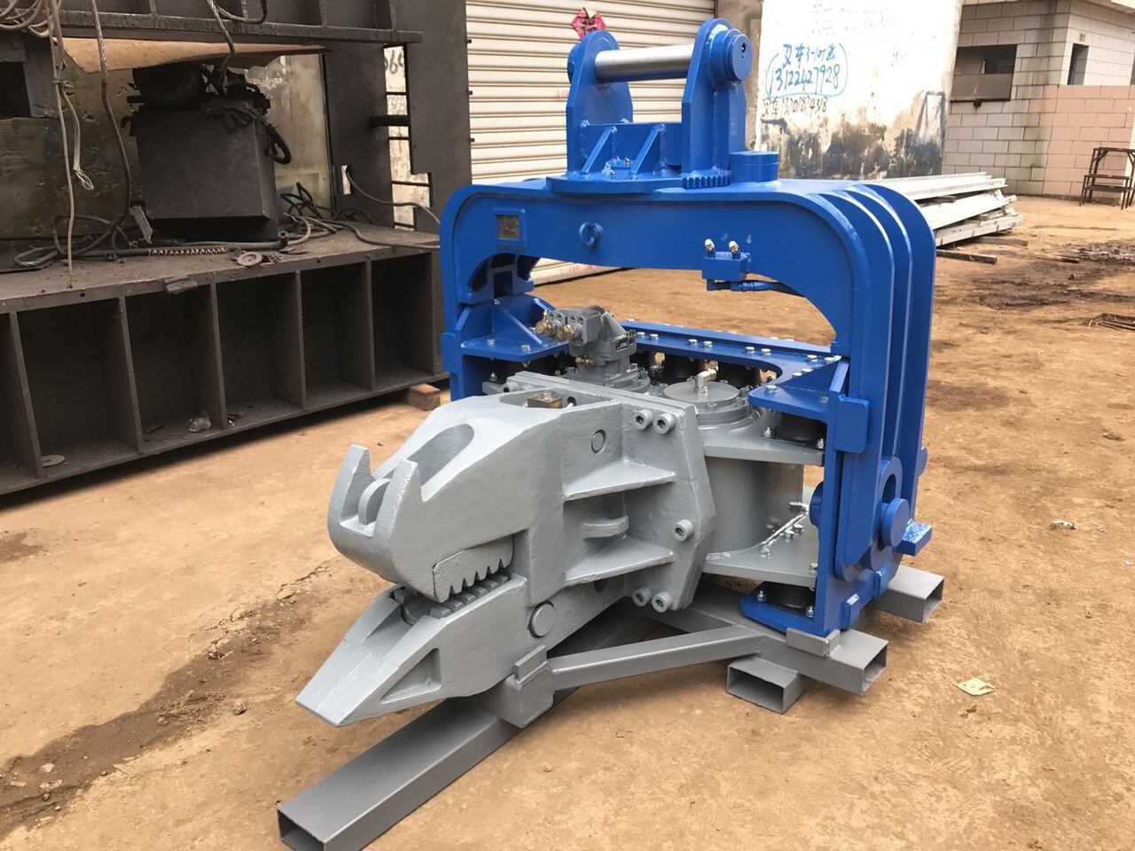 AME Vibratory Pile Hammer - Хидрауличен чекан за Багер: слика 4 AME Vibratory Pile Hammer - Хидрауличен чекан за Багер: слика 4
