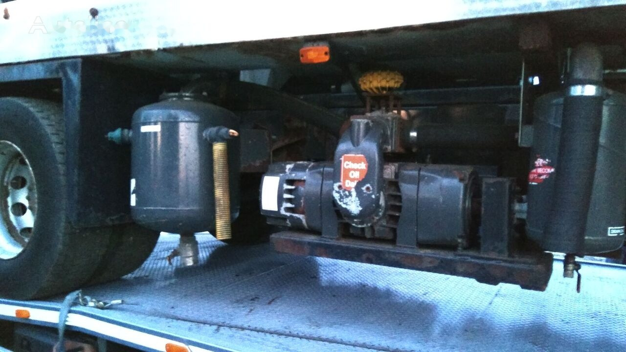 DAF LF55.220 jetter combi - Вакуумски камион: слика 4 DAF LF55.220 jetter combi - Вакуумски камион: слика 4