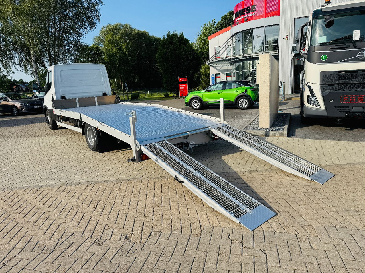 Iveco 70C18HA, Maschinen & Arbeitsbühnentrans. 2940kg! - Камион за влечење: слика 2 Iveco 70C18HA, Maschinen & Arbeitsbühnentrans. 2940kg! - Камион за влечење: слика 2