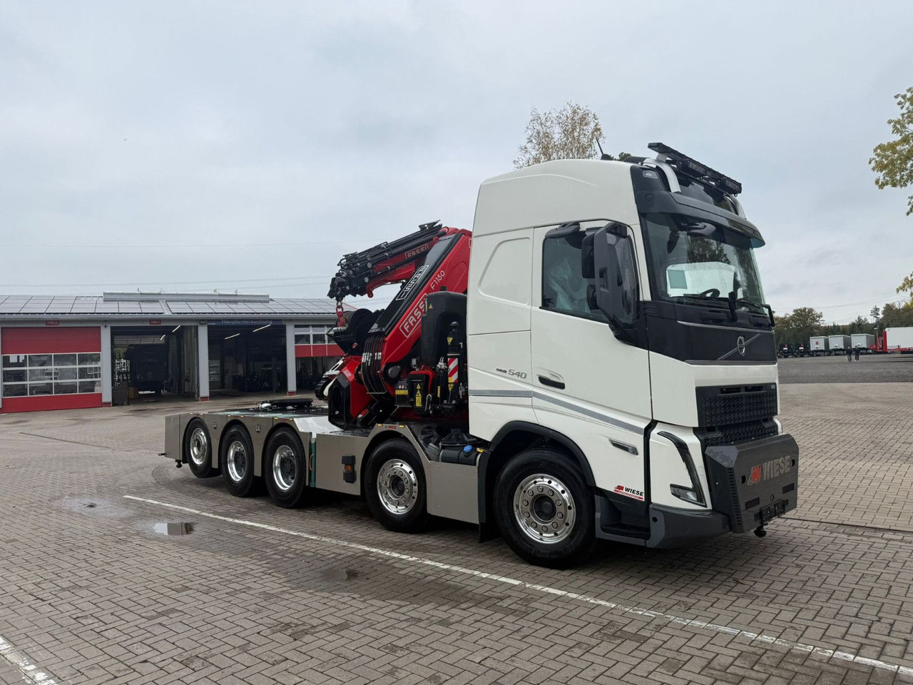 Volvo FH540 10x4 mit F1150 Ladekran, Sattelzugmaschine - Камион, Камион со кран: слика 1 Volvo FH540 10x4 mit F1150 Ladekran, Sattelzugmaschine - Камион, Камион со кран: слика 1
