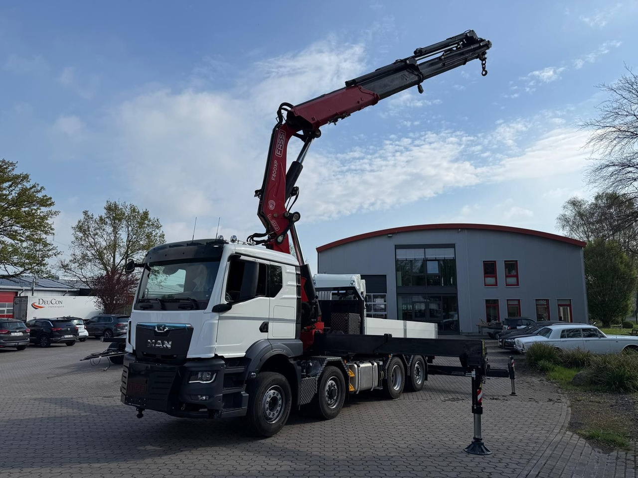 MAN 35.520 8x4 Fassi F800 RA2.28 OHNE ABSTÜTZÜBERWA. - Камион влекач: слика 2 MAN 35.520 8x4 Fassi F800 RA2.28 OHNE ABSTÜTZÜBERWA. - Камион влекач: слика 2