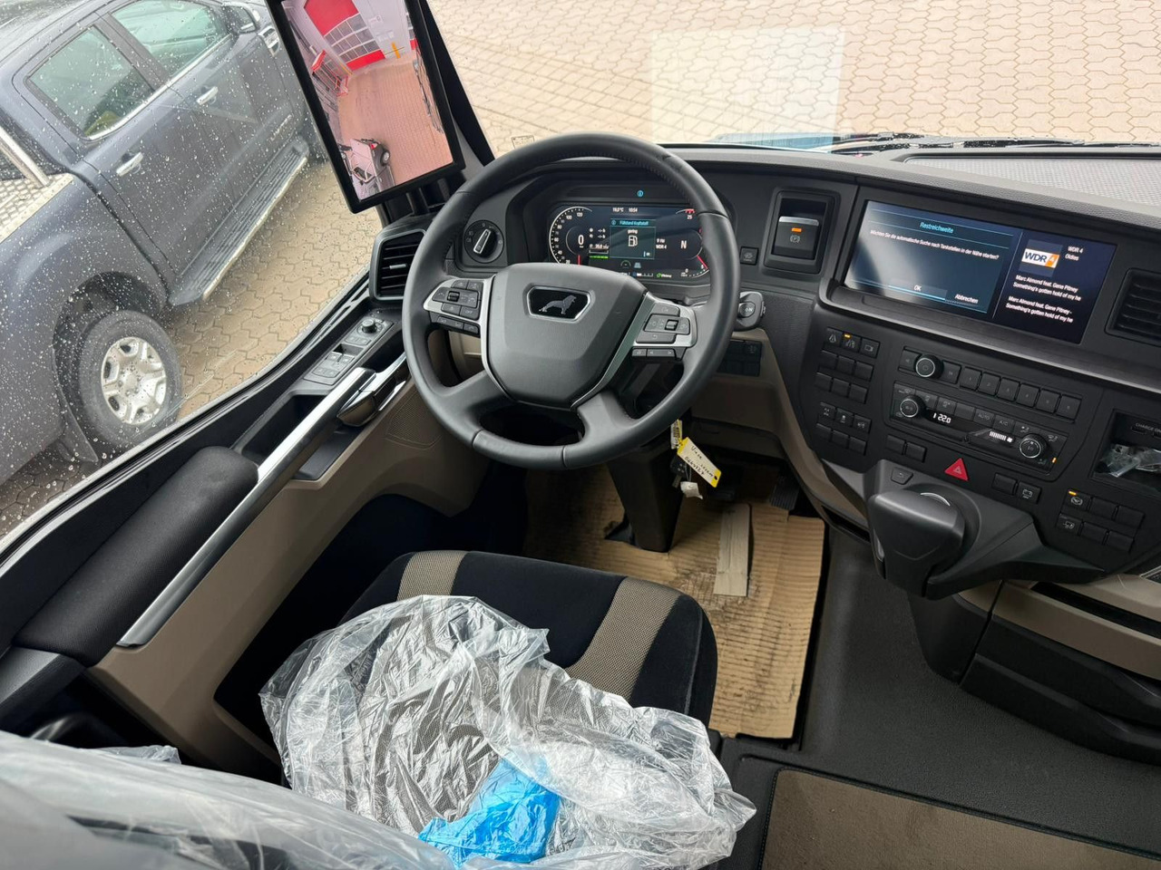 MAN TGX 18.480 GX 4x2 BLOptiView Sofort Verfügbar - Камион влекач: слика 4 MAN TGX 18.480 GX 4x2 BLOptiView Sofort Verfügbar - Камион влекач: слика 4