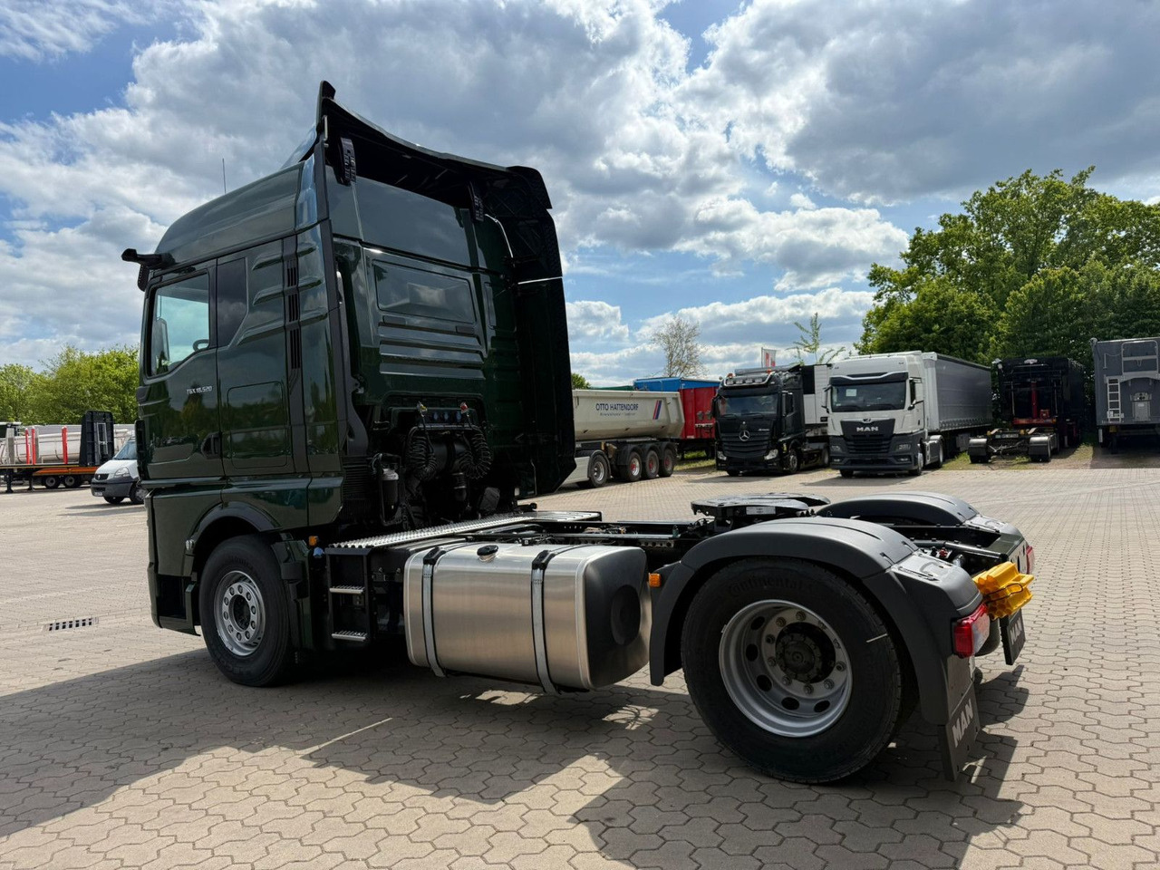MAN TGX 18.520 - Mirror Cam - Камион влекач: слика 3 MAN TGX 18.520 - Mirror Cam - Камион влекач: слика 3
