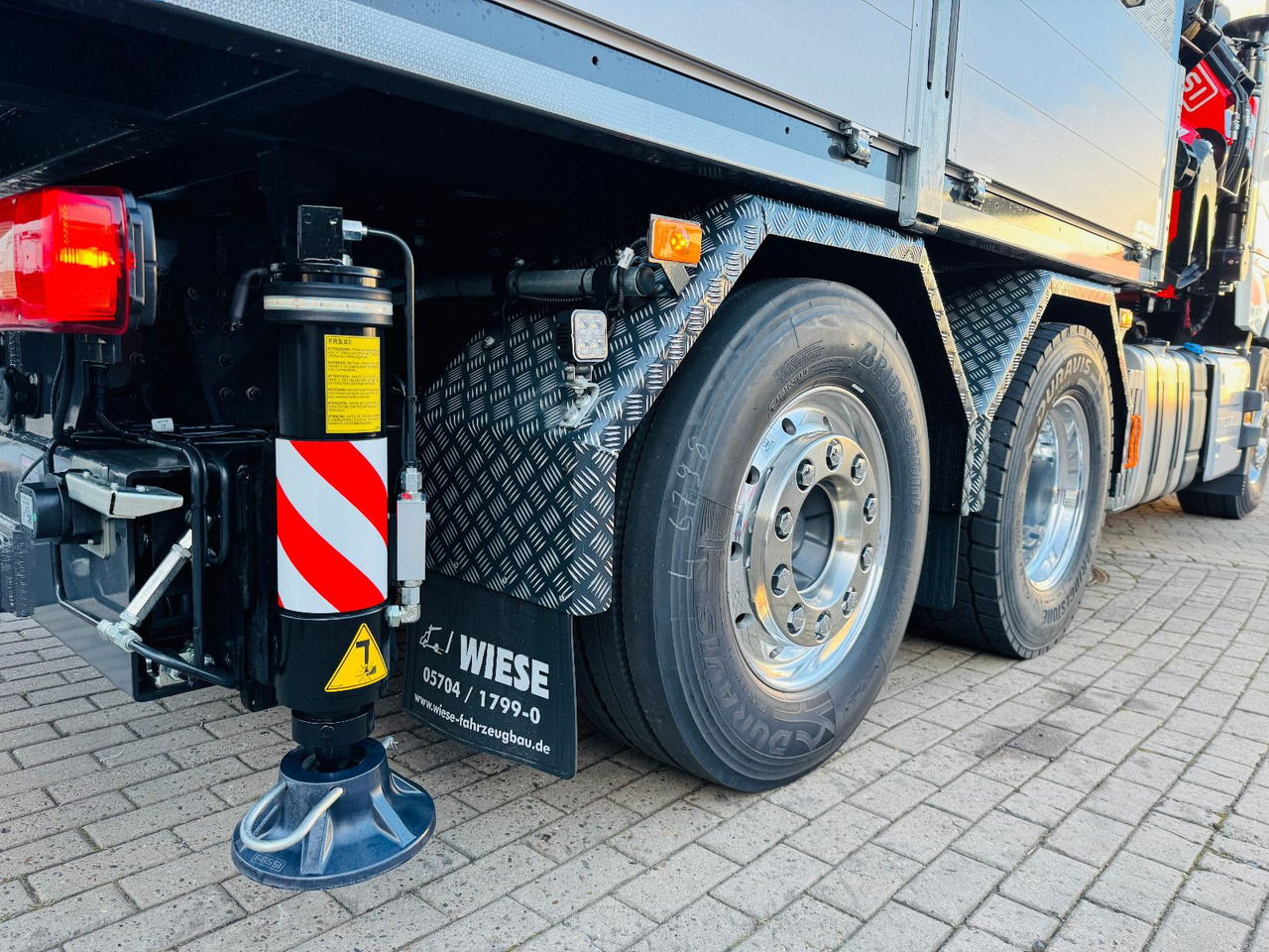 Volvo FH500 6x2 mit Fassi F545 2.27 JIB Winde so - Камион влекач: слика 4 Volvo FH500 6x2 mit Fassi F545 2.27 JIB Winde so - Камион влекач: слика 4