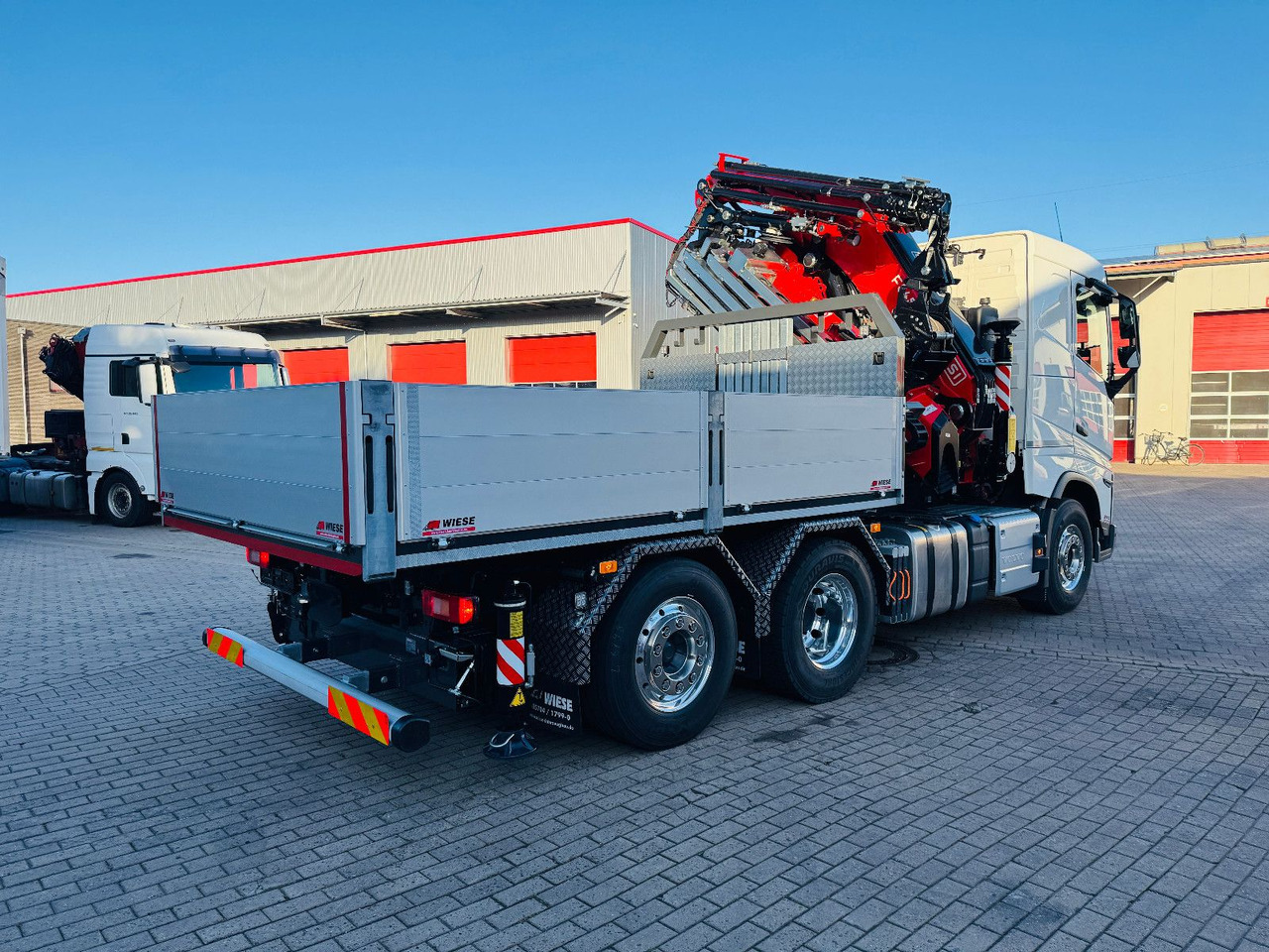 Volvo FH500 6x2 mit Fassi F545 Kran JIB Winde so - Камион влекач: слика 3 Volvo FH500 6x2 mit Fassi F545 Kran JIB Winde so - Камион влекач: слика 3