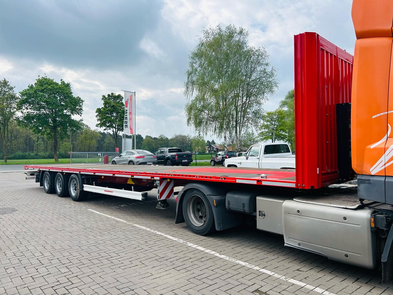 Kässbohrer K.SFS M Mega Plattform Auflieger Sofort Verfügba - Полуприколка платформа: слика 2 Kässbohrer K.SFS M Mega Plattform Auflieger Sofort Verfügba - Полуприколка платформа: слика 2