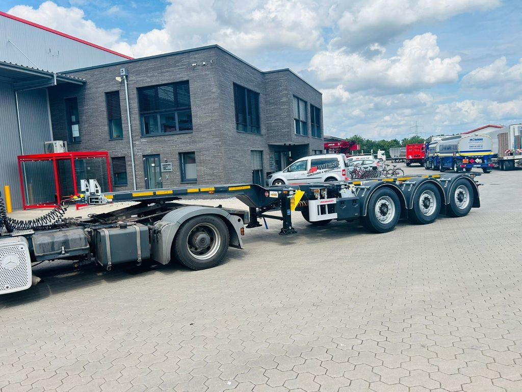 Kässbohrer K.SHG Multi Containerchassis ausziehbar - Транспортер на контејнер/ Полуприколка со променливо тело: слика 5 Kässbohrer K.SHG Multi Containerchassis ausziehbar - Транспортер на контејнер/ Полуприколка со променливо тело: слика 5