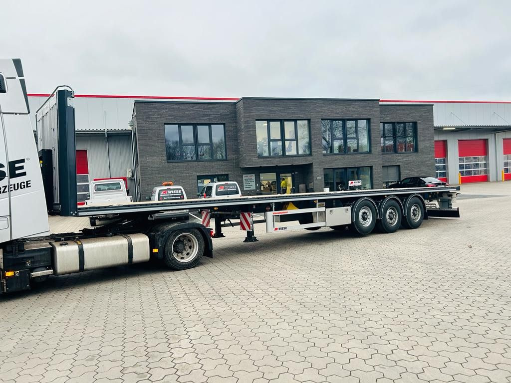 Kässbohrer K.SPS Plattform Auflieger Sofort Verfügbar - Полуприколка платформа: слика 1 Kässbohrer K.SPS Plattform Auflieger Sofort Verfügbar - Полуприколка платформа: слика 1