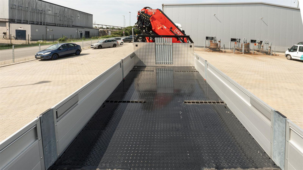 MAN 35.470 8x2 Kran F710 RA2.26 - Камион со кран: слика 5 MAN 35.470 8x2 Kran F710 RA2.26 - Камион со кран: слика 5