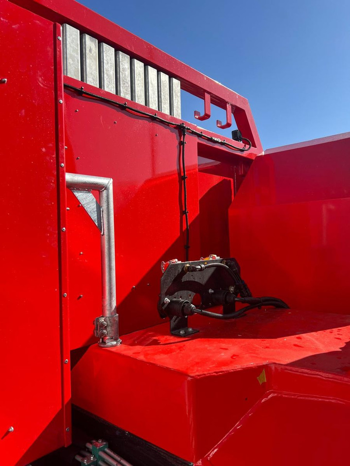 MAN 8x4 mit F1150RA.2.28 L616 Winde - Камион со платформа, Камион со кран: слика 2 MAN 8x4 mit F1150RA.2.28 L616 Winde - Камион со платформа, Камион со кран: слика 2