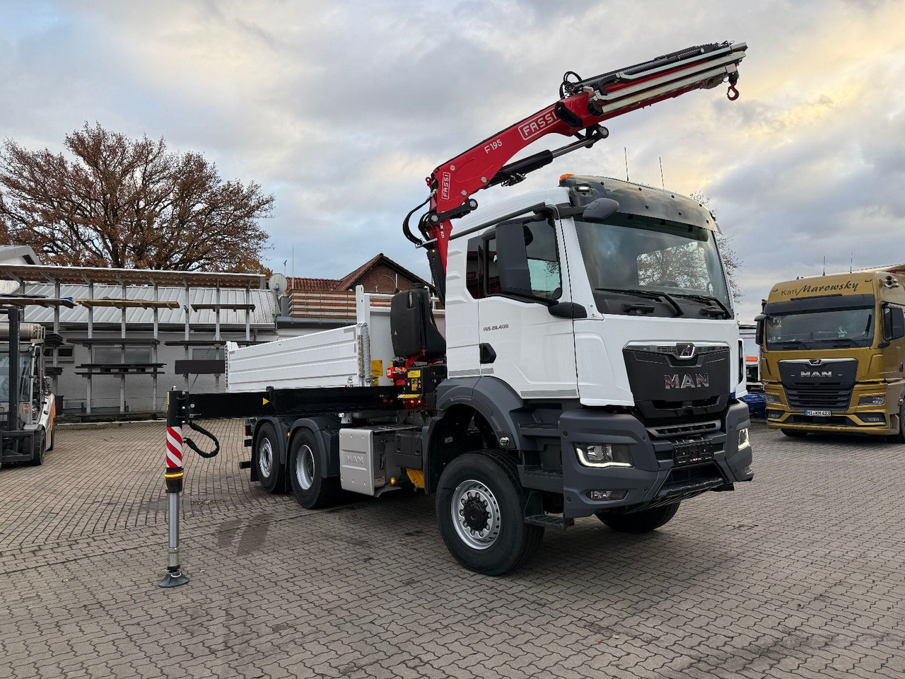 MAN TGS 26.400 6x4 Krankipper Fassi/SOFORT VERFÜGBAR - Камион со кран: слика 1 MAN TGS 26.400 6x4 Krankipper Fassi/SOFORT VERFÜGBAR - Камион со кран: слика 1