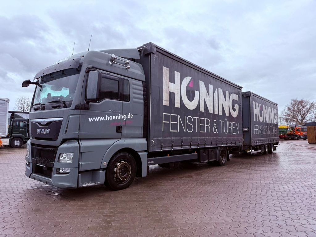 MAN TGX 18.440 LL Volumen LKW mit Staplerhalterung - Камион со церада: слика 3 MAN TGX 18.440 LL Volumen LKW mit Staplerhalterung - Камион со церада: слика 3