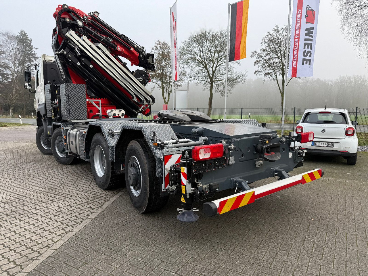 Tatra 41.500 8x8 Phoenix Fassi F710 Kran - Камион со платформа, Камион со кран: слика 1 Tatra 41.500 8x8 Phoenix Fassi F710 Kran - Камион со платформа, Камион со кран: слика 1