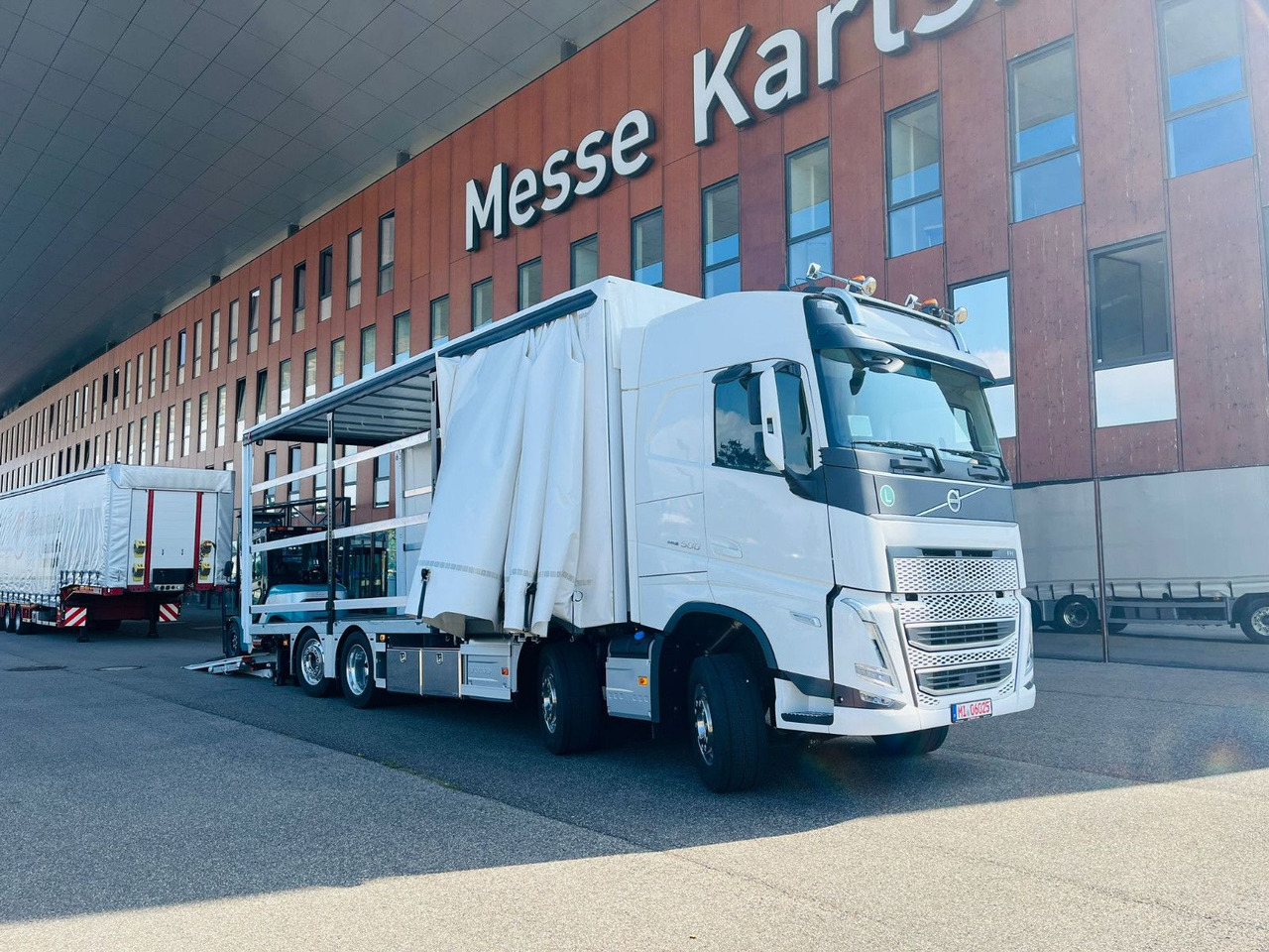 Volvo FH 500 8x2 Arbeitsbühnen Transporter LBW 9t - Камион за влечење: слика 4 Volvo FH 500 8x2 Arbeitsbühnen Transporter LBW 9t - Камион за влечење: слика 4