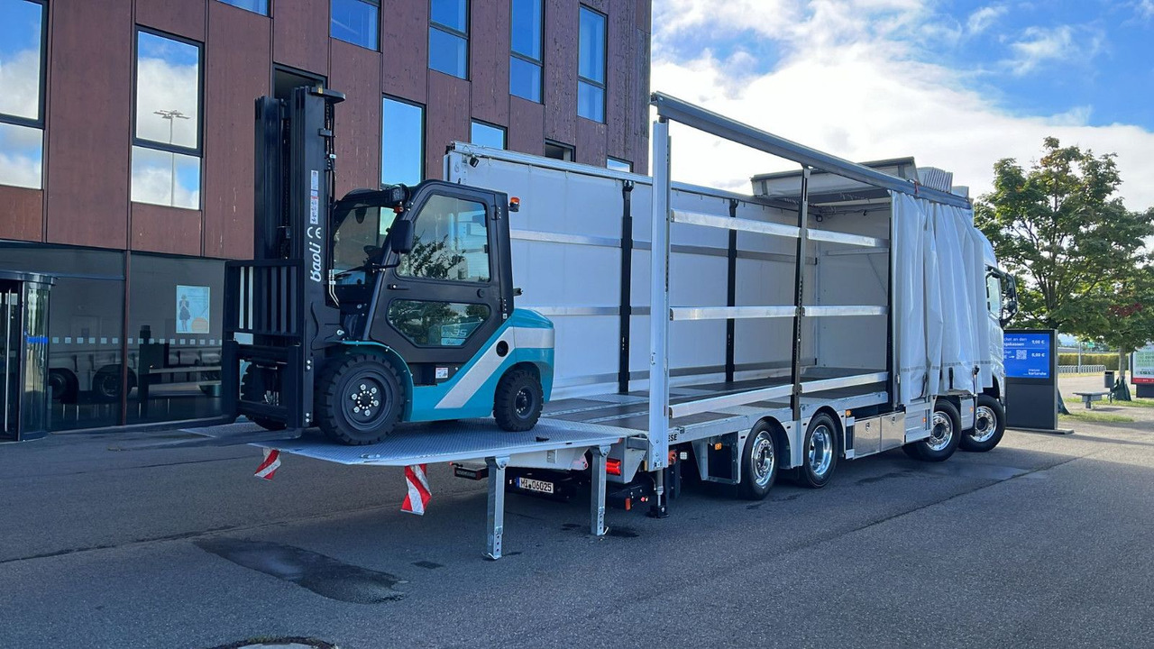 Камион со церада Volvo FH 500 Gabelstaplertransporter LBW 9t Dhollandia: слика 6