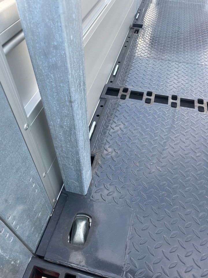 Volvo FMX 500 FASSI Ladekran F545 JIB & Winde Sofort - Камион со кран: слика 5 Volvo FMX 500 FASSI Ladekran F545 JIB & Winde Sofort - Камион со кран: слика 5