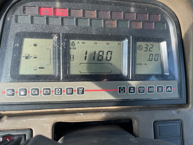 Трактор CASE MXM155: слика 8