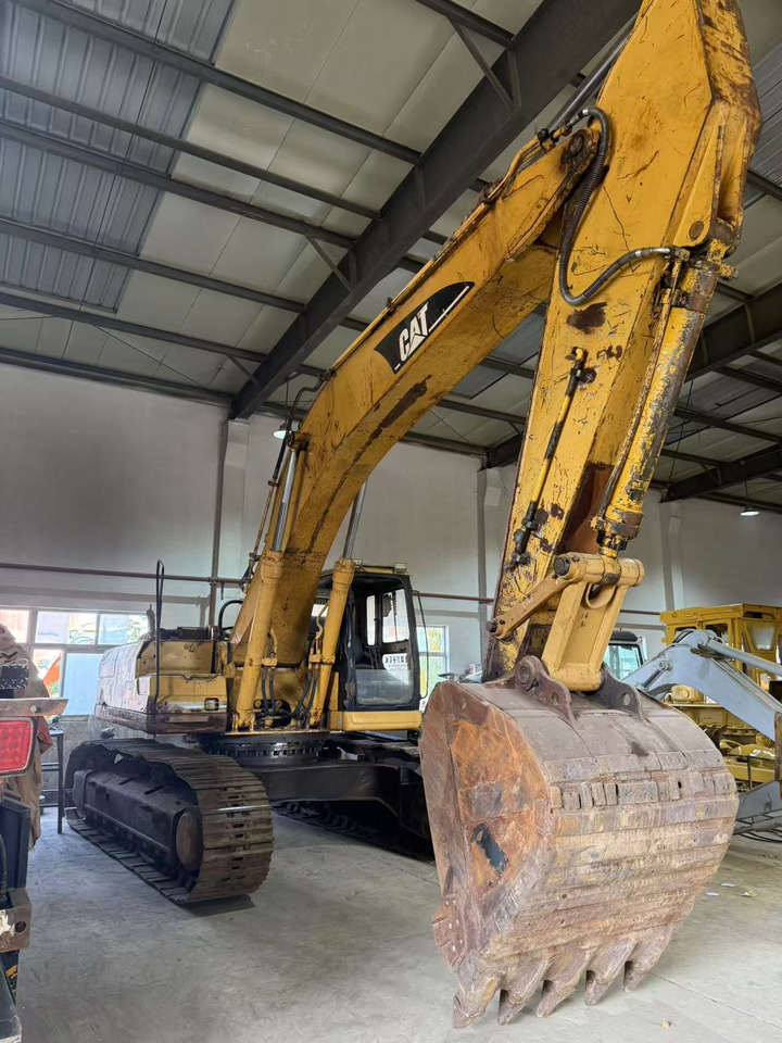 CATERPILLAR 330B - Багер гасеничар: слика 2 CATERPILLAR 330B - Багер гасеничар: слика 2