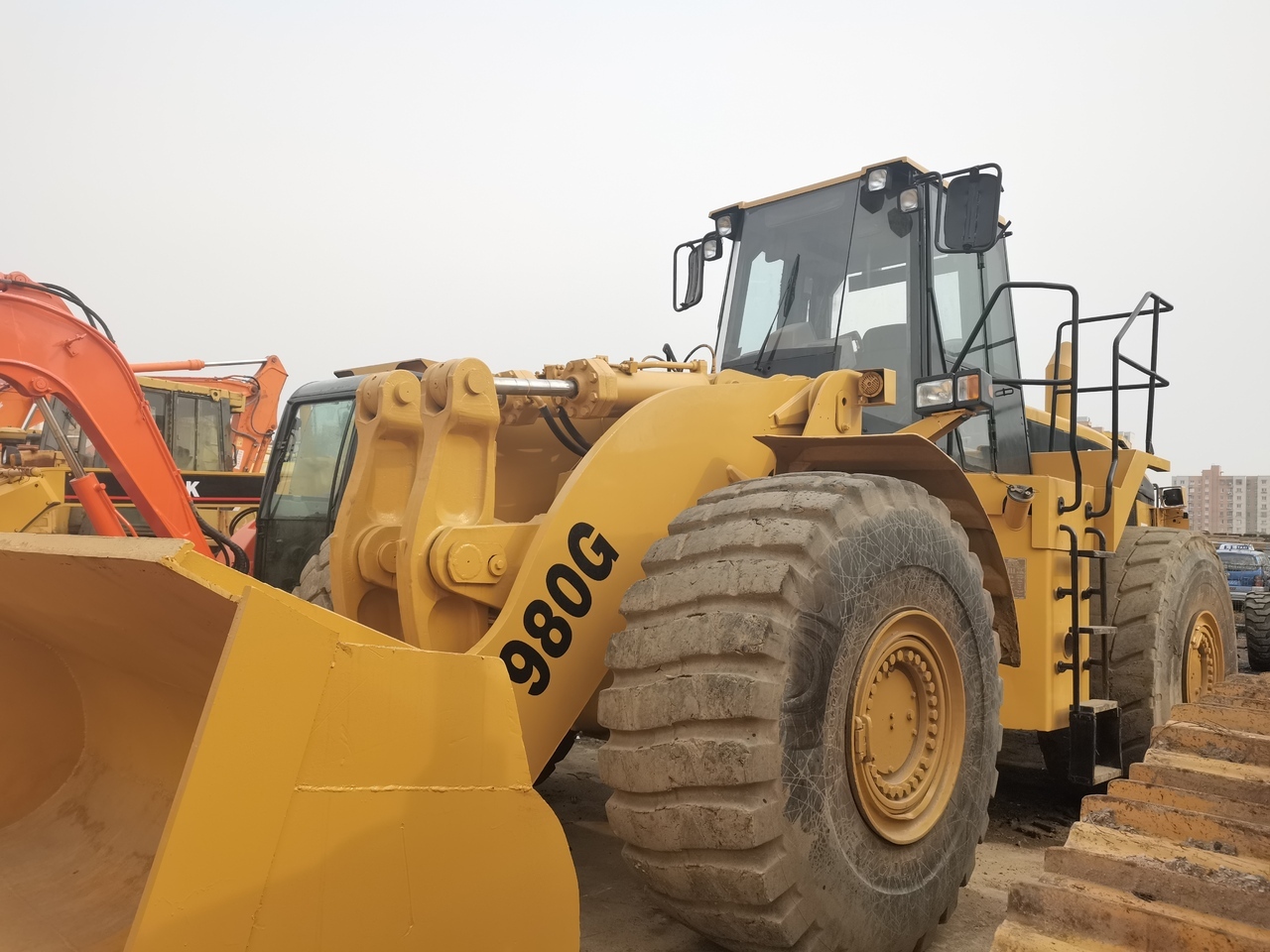 CATERPILLAR 980G - Натоварувач на тркала: слика 1 CATERPILLAR 980G - Натоварувач на тркала: слика 1