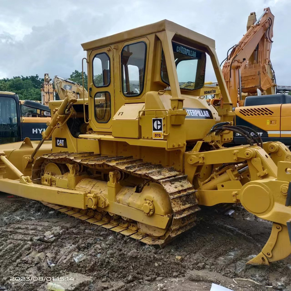 CATERPILLAR D7G - Булдожер: слика 5 CATERPILLAR D7G - Булдожер: слика 5