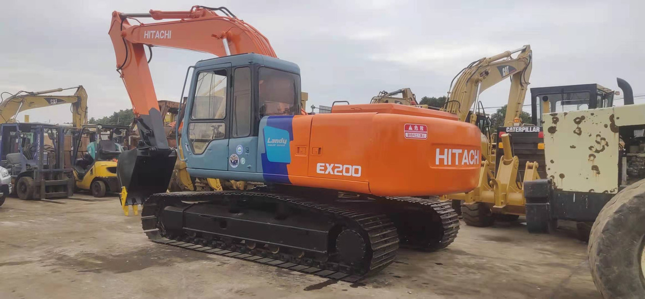 HITACHI EX200-2 - Багер гасеничар: слика 1 HITACHI EX200-2 - Багер гасеничар: слика 1