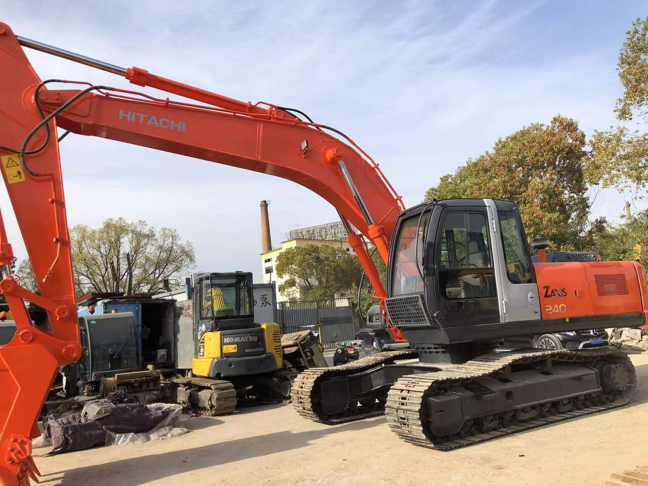 HITACHI ZX240 - Багер гасеничар: слика 1 HITACHI ZX240 - Багер гасеничар: слика 1