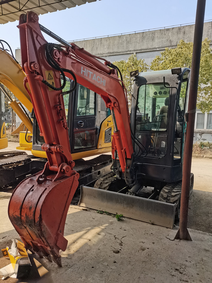 HITACHI ZX30U - Багер гасеничар: слика 2 HITACHI ZX30U - Багер гасеничар: слика 2