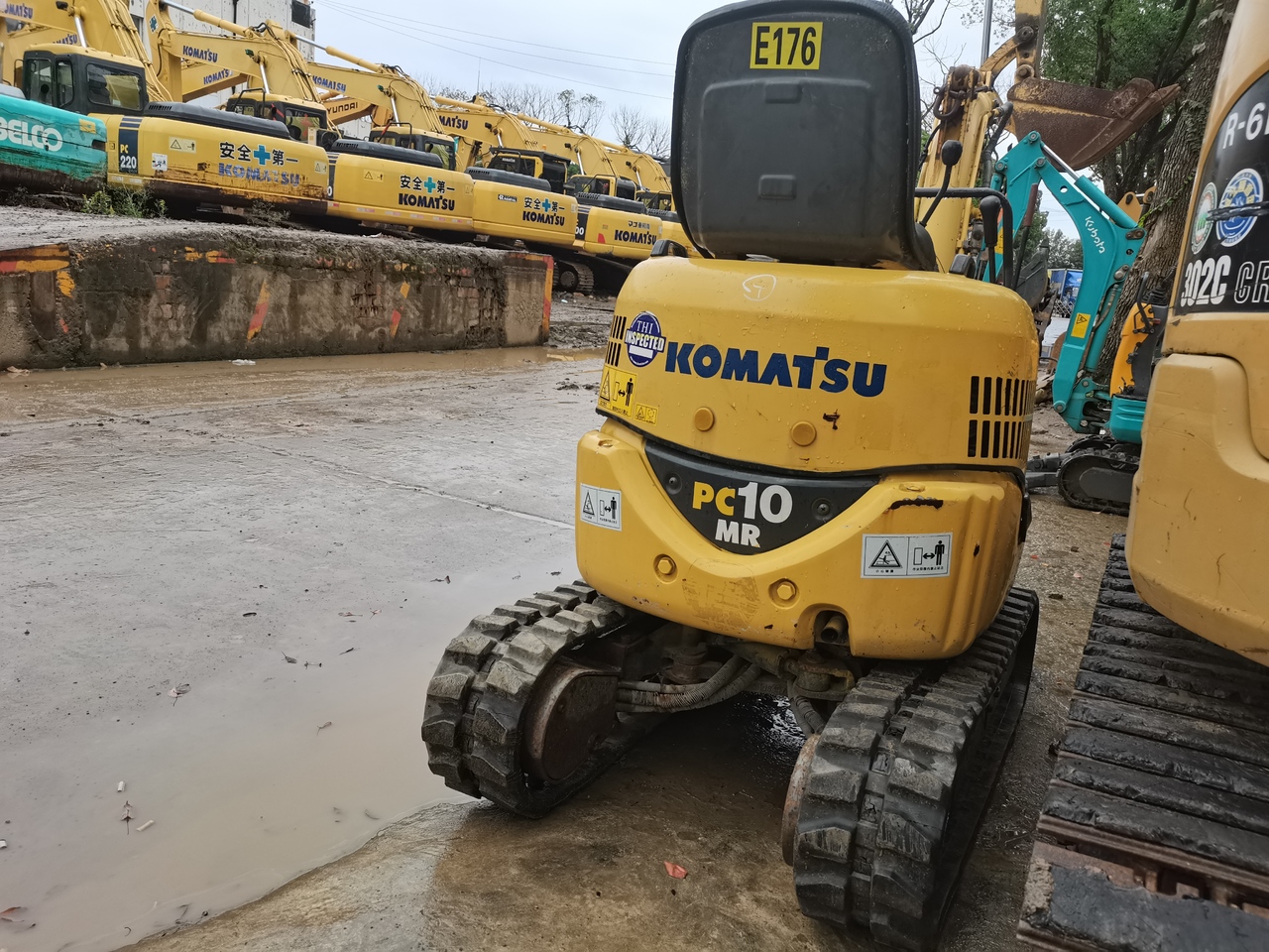 KOMATSU PC10MR - Багер гасеничар: слика 3 KOMATSU PC10MR - Багер гасеничар: слика 3