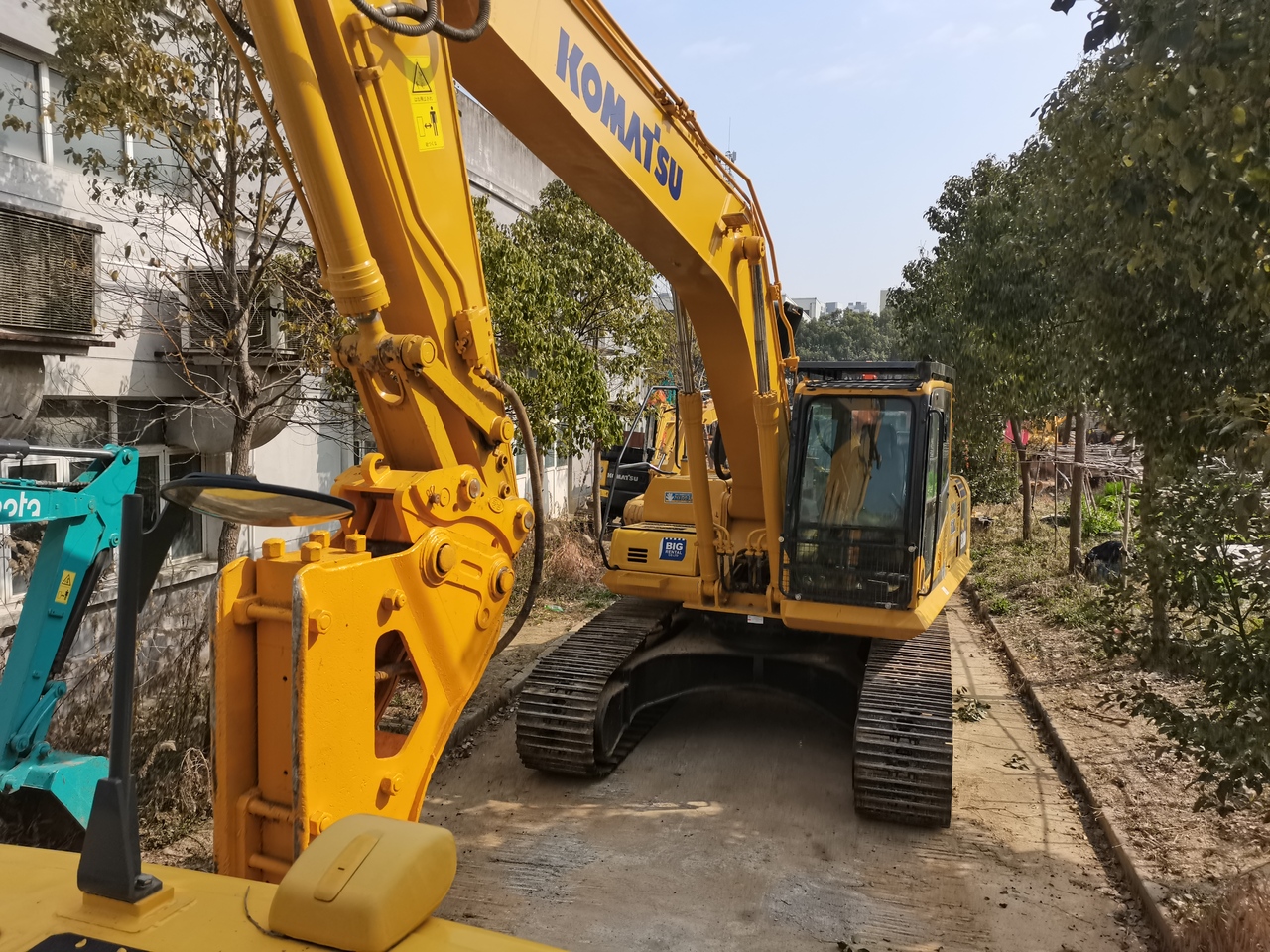 KOMATSU PC220-8 - Багер гасеничар: слика 4 KOMATSU PC220-8 - Багер гасеничар: слика 4